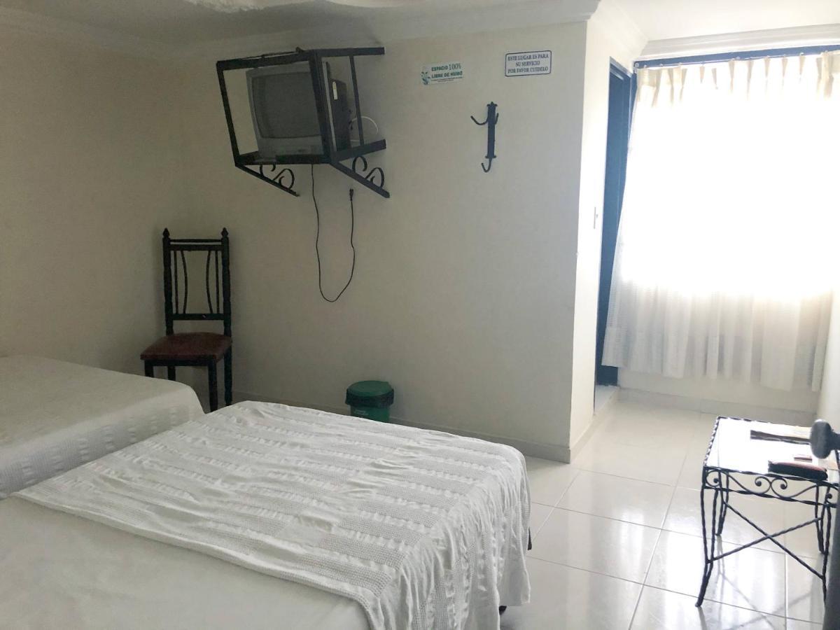 Tuluá Hotel Central Johanna מראה חיצוני תמונה